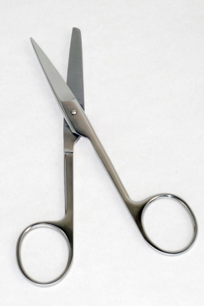 Surgicon Ножницы прямые, с одним острым концом, 115 мм